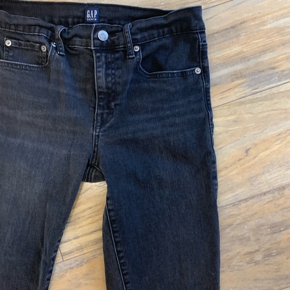 Gap size 28 black jeans - Picture 3 of 3